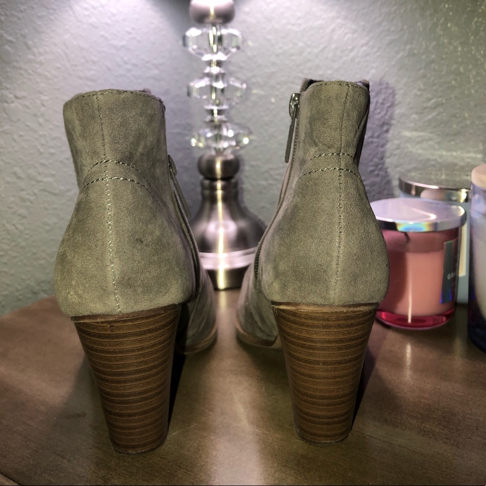 Grey Booties - Picture 2 of 4